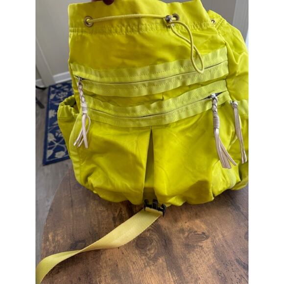 Lululemon Backpack - Picture 8 of 9